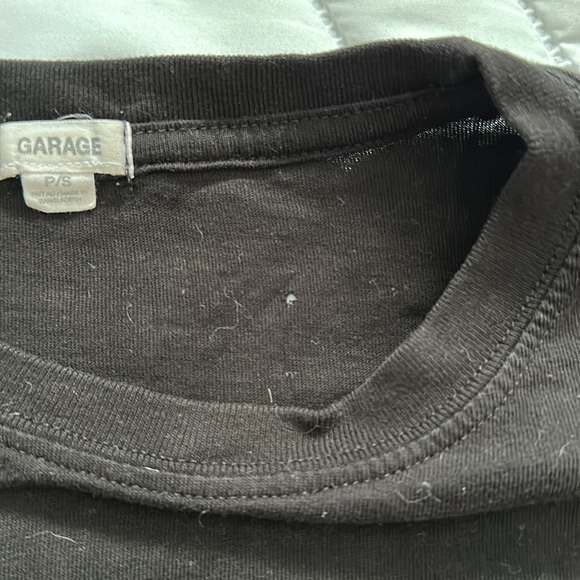 Garage Tshirt crop top - Picture 3 of 3